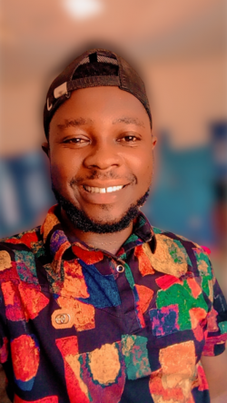 HORNUVO FRED ELORM (GRAPHIC DESIGNER)